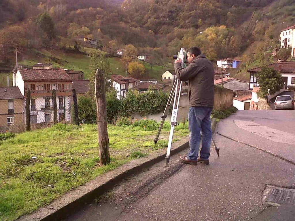 Topógrafo en Oviedo