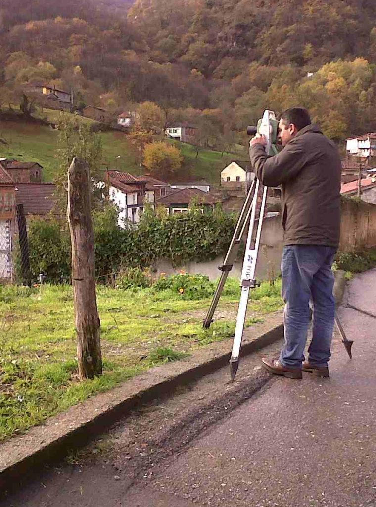 Topógrafo en Oviedo Topógrafo en Oviedo